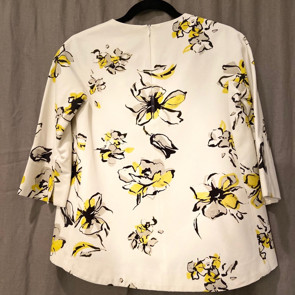 Yellow Flower Pattern Top - Picture 2 of 5
